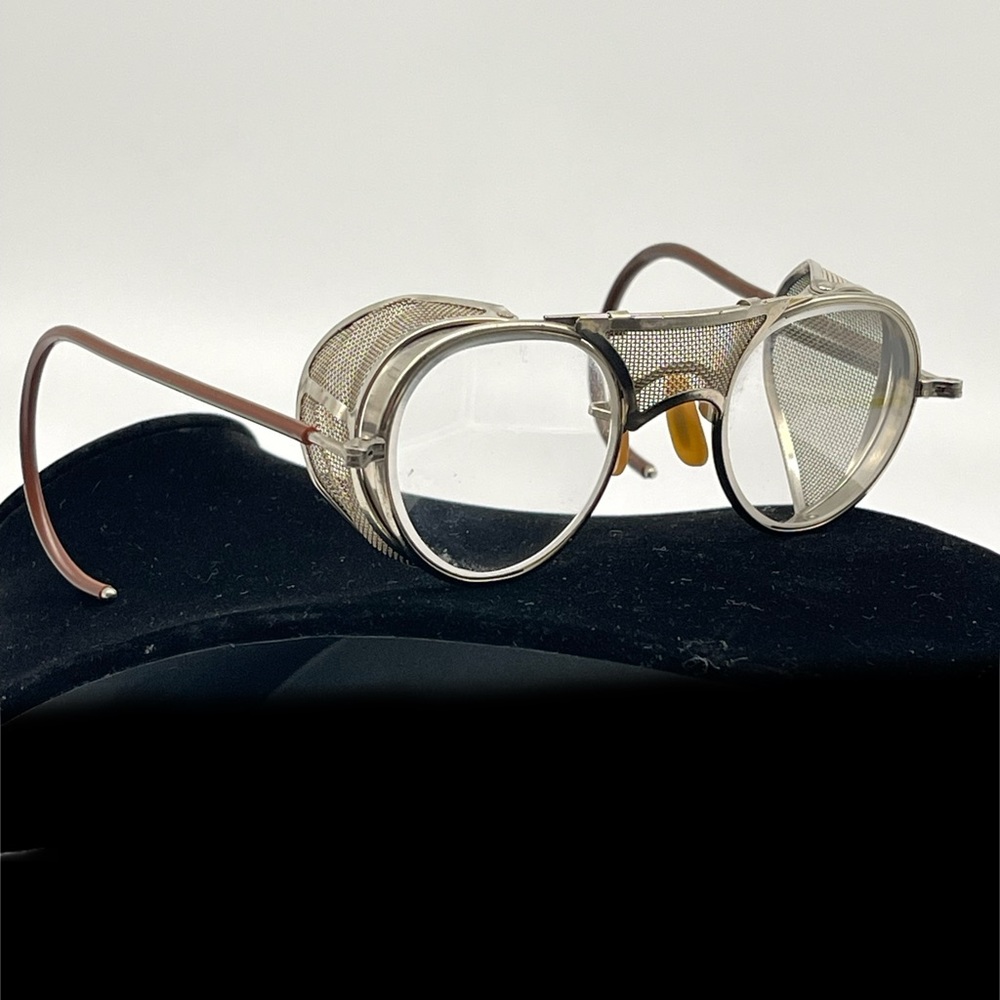 VINTAGE BAUSCH & LOMB STEAMPUNK MOTORCYCLE SAFETY GOGGLE CLEAR FOLDING GLASSES